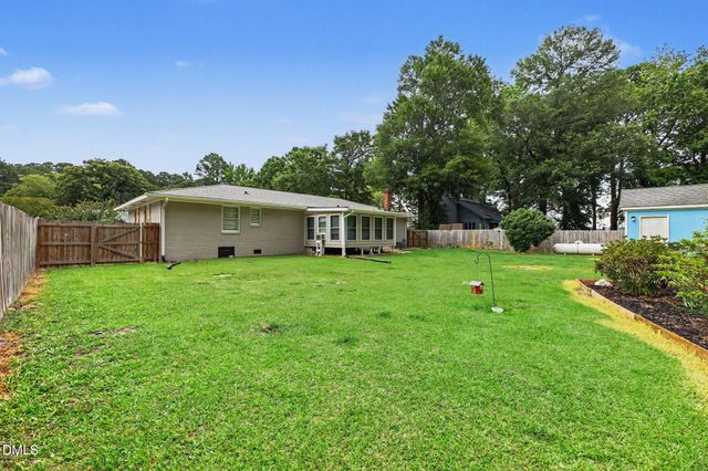 5 Eden Drive, Smithfield, NC 27577