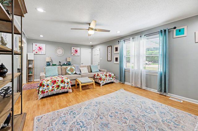 5 Eden Drive, Smithfield, NC 27577