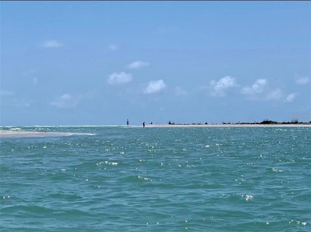 215 W PINE VALLEY LANE, Rotonda West, FL 33947