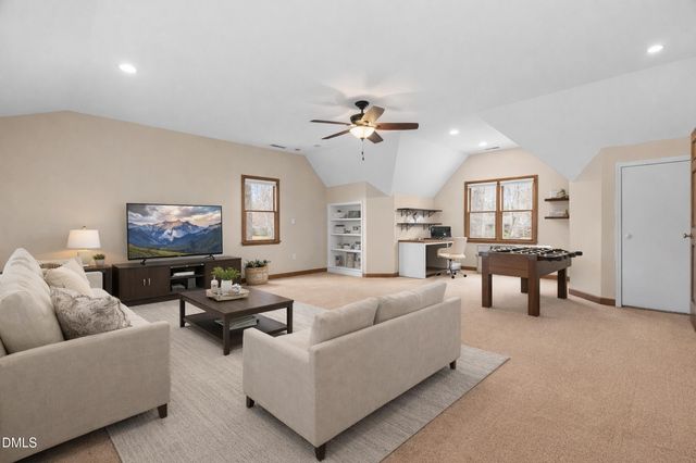 8313 Dunwood Court, Raleigh, NC 27613