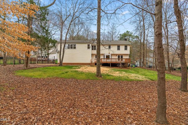 8313 Dunwood Court, Raleigh, NC 27613