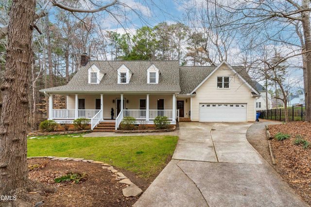 8313 Dunwood Court, Raleigh, NC 27613