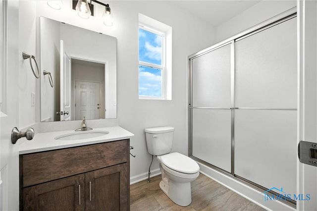 153 Bentley Drive, Perrysburg, OH 43551