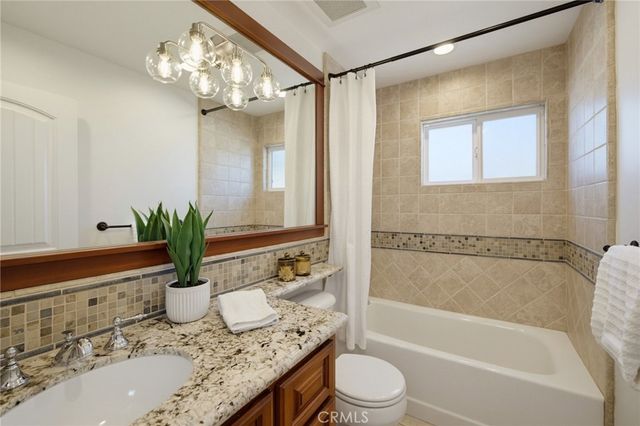 2120 Bataan Road A, Redondo Beach, CA 90278