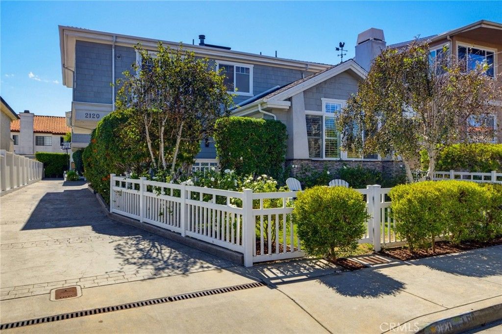 2120 Bataan Road A, Redondo Beach, CA 90278