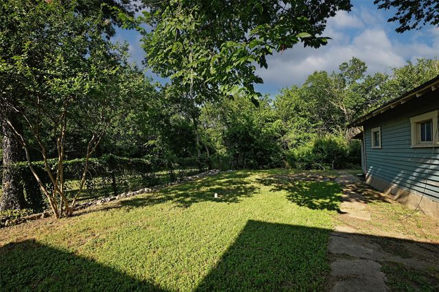 2505 Lipscomb Street, Fort Worth, TX 76110