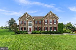 2826 BRIDALWREATH CT, Woodbine, MD 21797