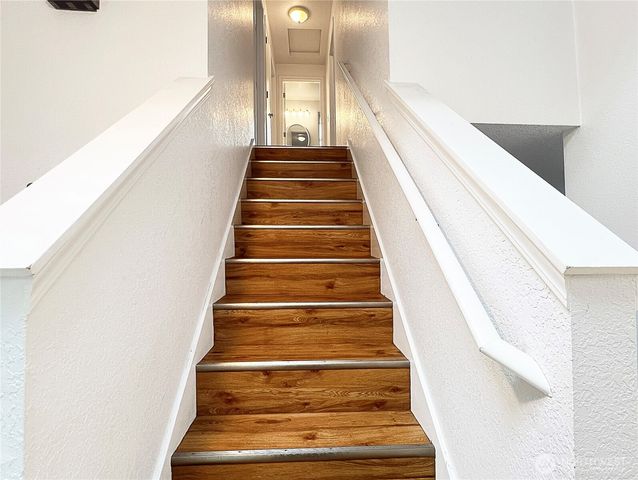 10701 Glenwood Drive SW, Lakewood, WA 98498