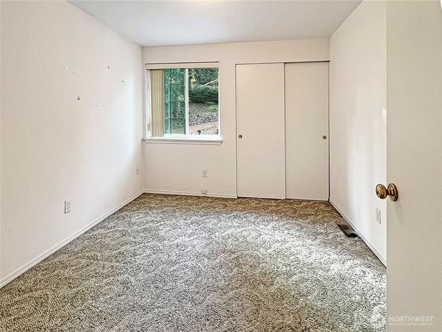 10701 Glenwood Drive SW, Lakewood, WA 98498