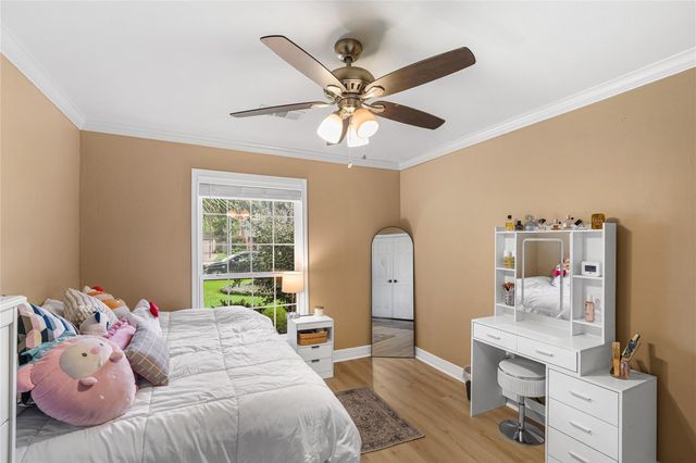 2026 Briargreen Drive, Houston, TX 77077