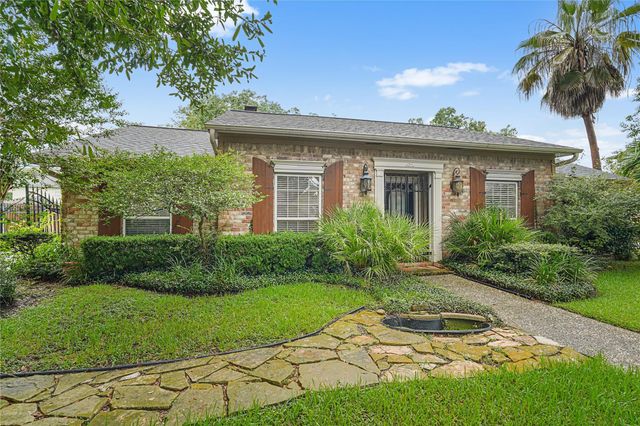 2026 Briargreen Drive, Houston, TX 77077