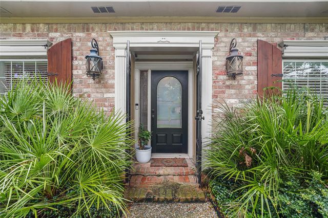 2026 Briargreen Drive, Houston, TX 77077