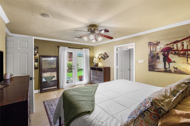 2026 Briargreen Drive, Houston, TX 77077