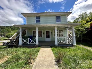 31 Hildebrand Street 1&154, Asheville, NC 28801