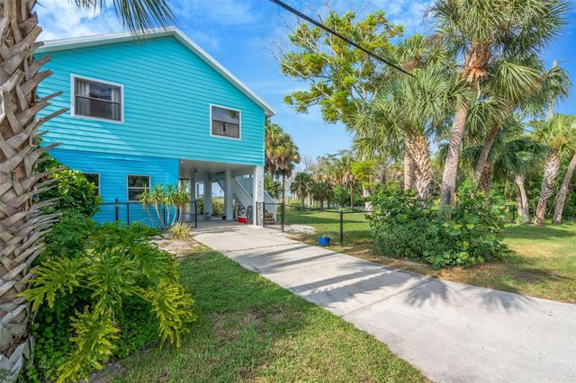 4035 EAGLE NEST DRIVE, Hernando Beach, FL 34607