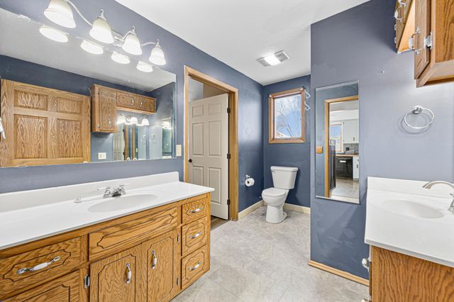 112 5th Street SE, Montgomery, MN 56069