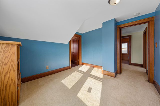 112 5th Street SE, Montgomery, MN 56069