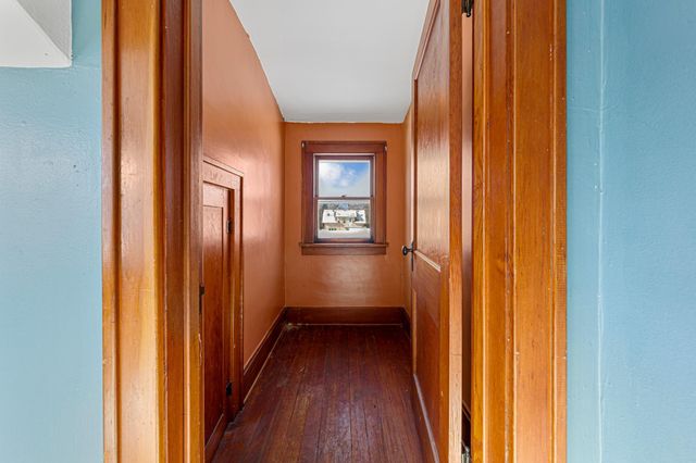 112 5th Street SE, Montgomery, MN 56069