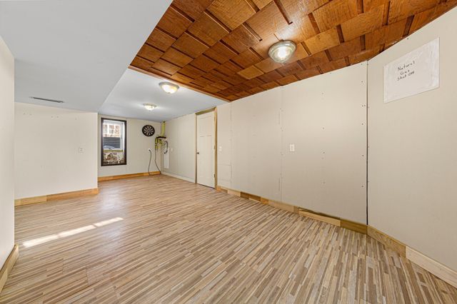 112 5th Street SE, Montgomery, MN 56069