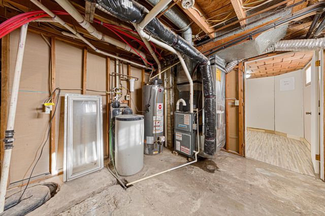 112 5th Street SE, Montgomery, MN 56069