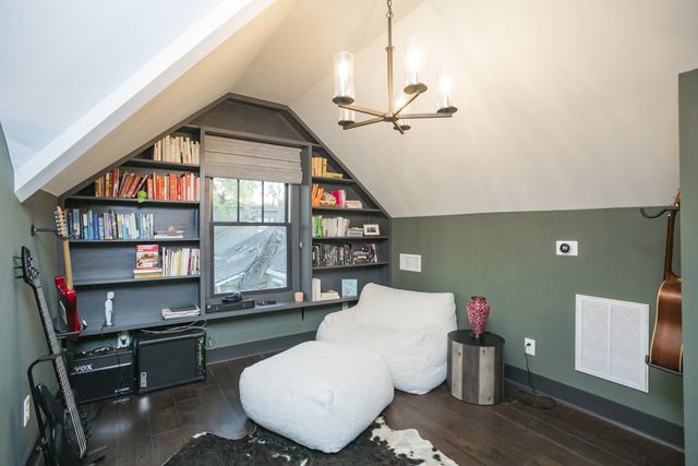 1620 Ordway Pl, Nashville, TN 37206