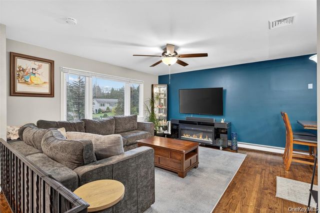 91 Velie Road, Lagrangeville, NY 12540