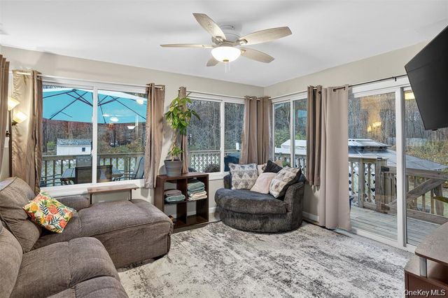 91 Velie Road, Lagrangeville, NY 12540