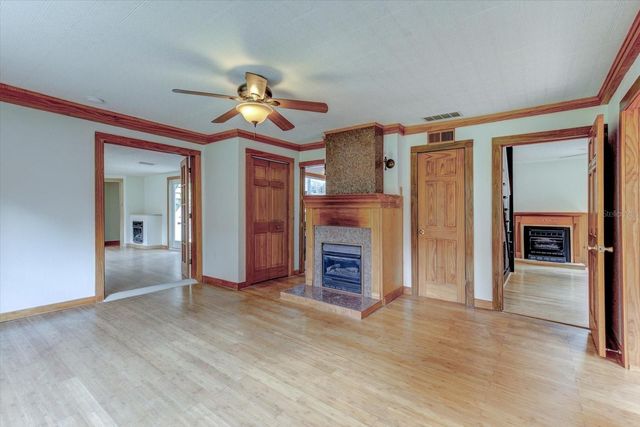 543 N THORPE AVENUE, Orange City, FL 32763