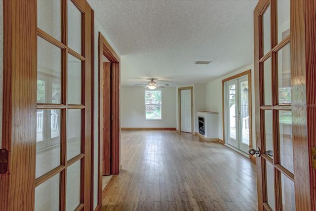 543 N THORPE AVENUE, Orange City, FL 32763