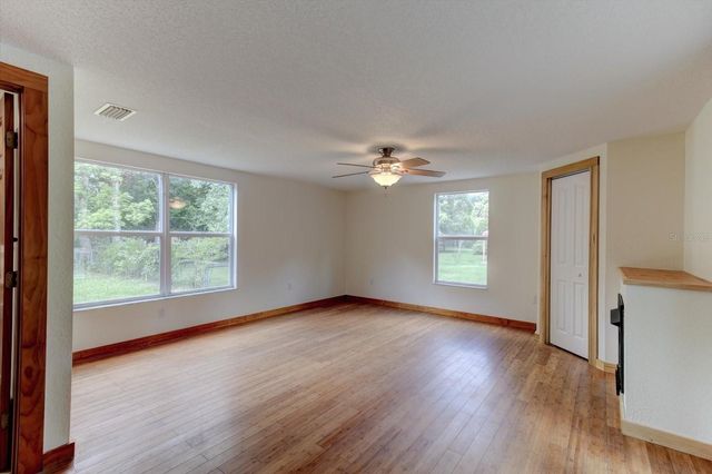 543 N THORPE AVENUE, Orange City, FL 32763