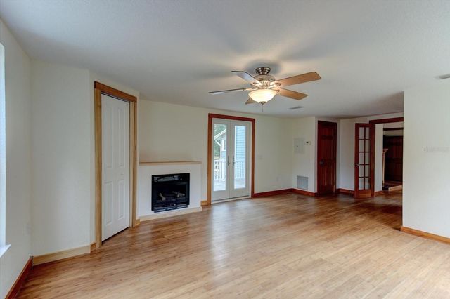 543 N THORPE AVENUE, Orange City, FL 32763