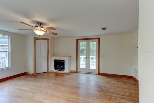 543 N THORPE AVENUE, Orange City, FL 32763