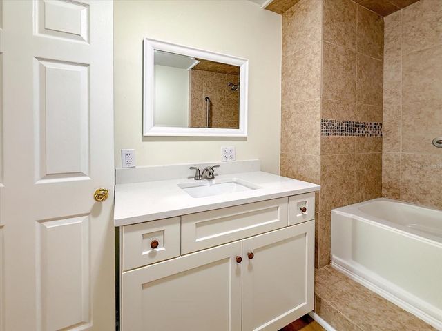 543 N THORPE AVENUE, Orange City, FL 32763