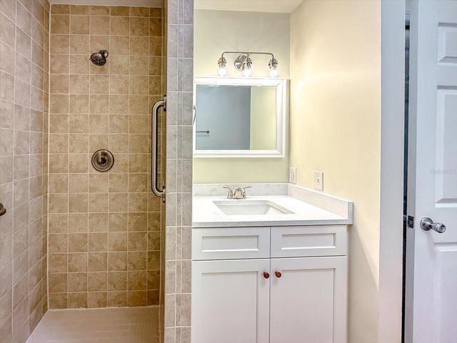 543 N THORPE AVENUE, Orange City, FL 32763