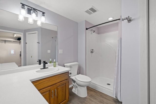 S67W13820 Hardwicke PLACE, Muskego, WI 53150