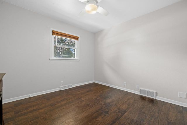 S67W13820 Hardwicke PLACE, Muskego, WI 53150