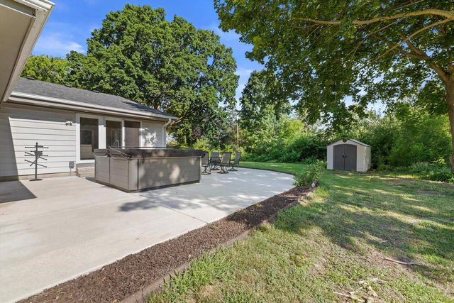 S67W13820 Hardwicke PLACE, Muskego, WI 53150