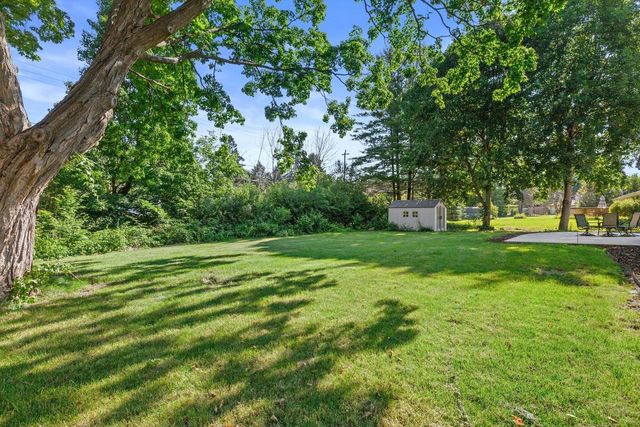 S67W13820 Hardwicke PLACE, Muskego, WI 53150
