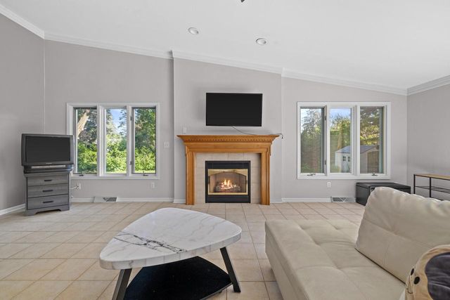 S67W13820 Hardwicke PLACE, Muskego, WI 53150