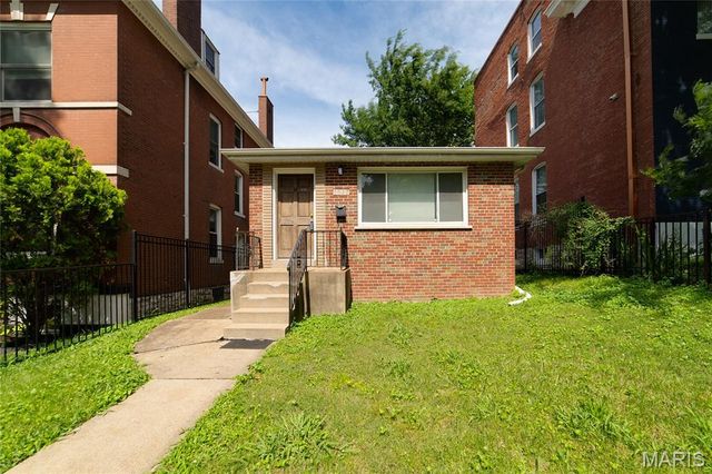 3627 Ohio Avenue, St Louis, MO 63118