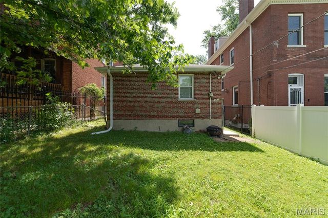 3627 Ohio Avenue, St Louis, MO 63118