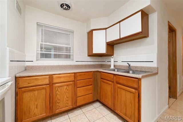 3627 Ohio Avenue, St Louis, MO 63118