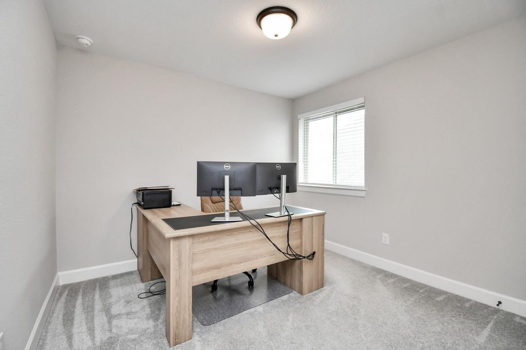 Image 28 of property listing at 2006 Ruby Creek Court, Richmond, TX 77469