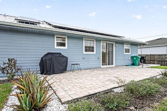 1146 SW Del Rio Boulevard, Port St. Lucie, FL 34953