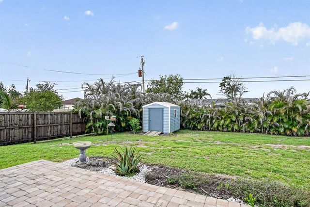 1146 SW Del Rio Boulevard, Port St. Lucie, FL 34953