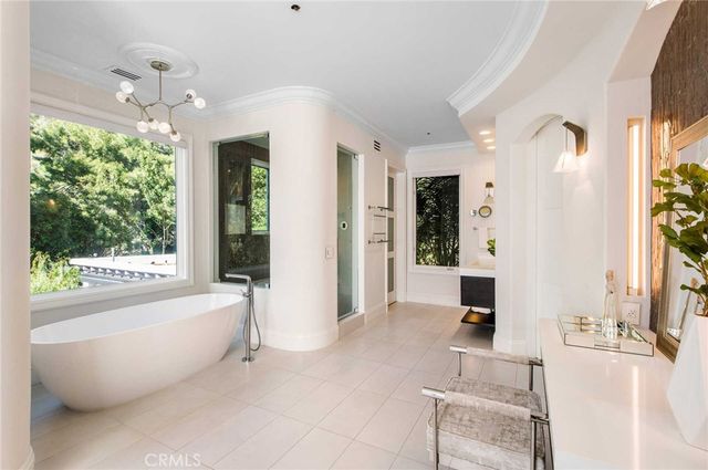 1756 Clear View Drive, Beverly Hills, CA 90210