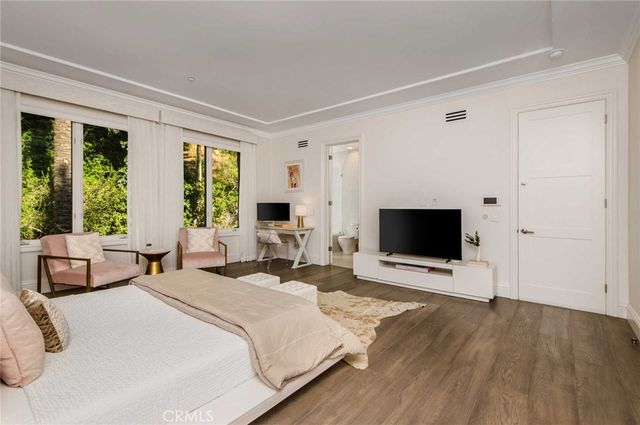 1756 Clear View Drive, Beverly Hills, CA 90210