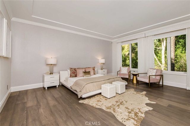 1756 Clear View Drive, Beverly Hills, CA 90210