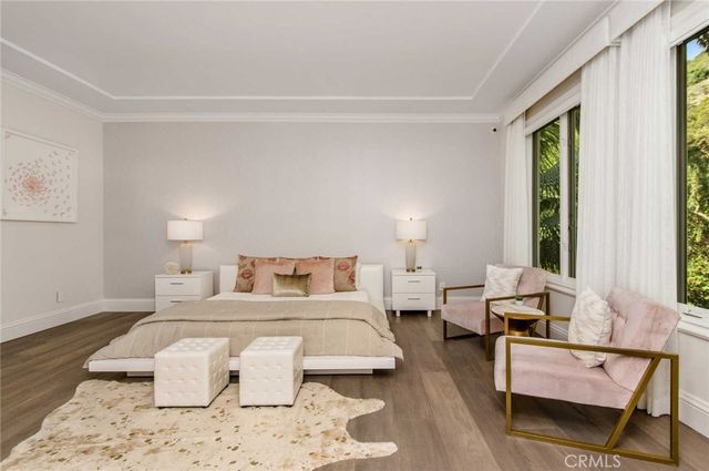 1756 Clear View Drive, Beverly Hills, CA 90210