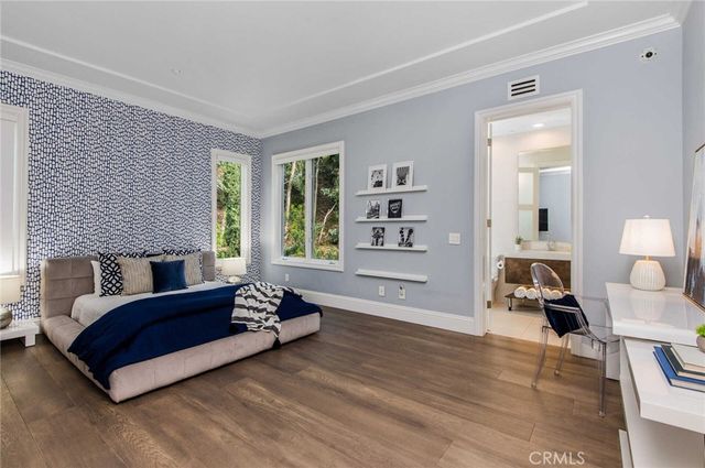 1756 Clear View Drive, Beverly Hills, CA 90210